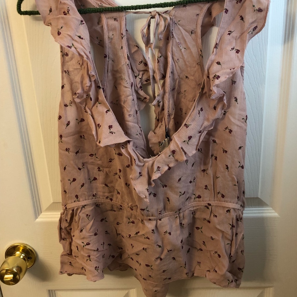 American eagle summer shirt